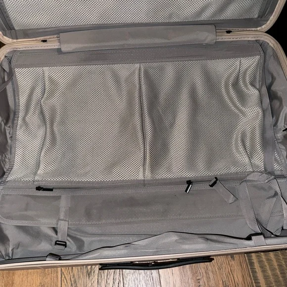 Set of monos taupe Hard Shell Suitcases